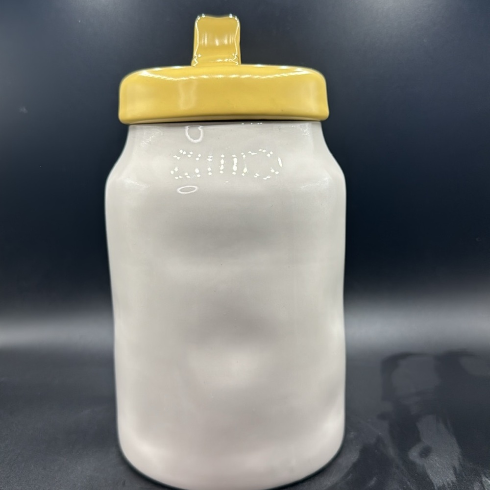 Rae Dunn Tweet Heart Easter Canister - Picture 4 of 6